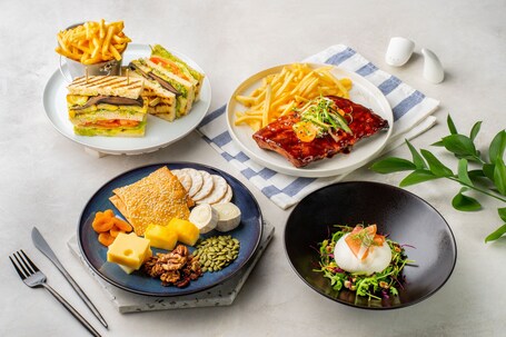 Courtyard by Marriott Singapore Novena - Image 23