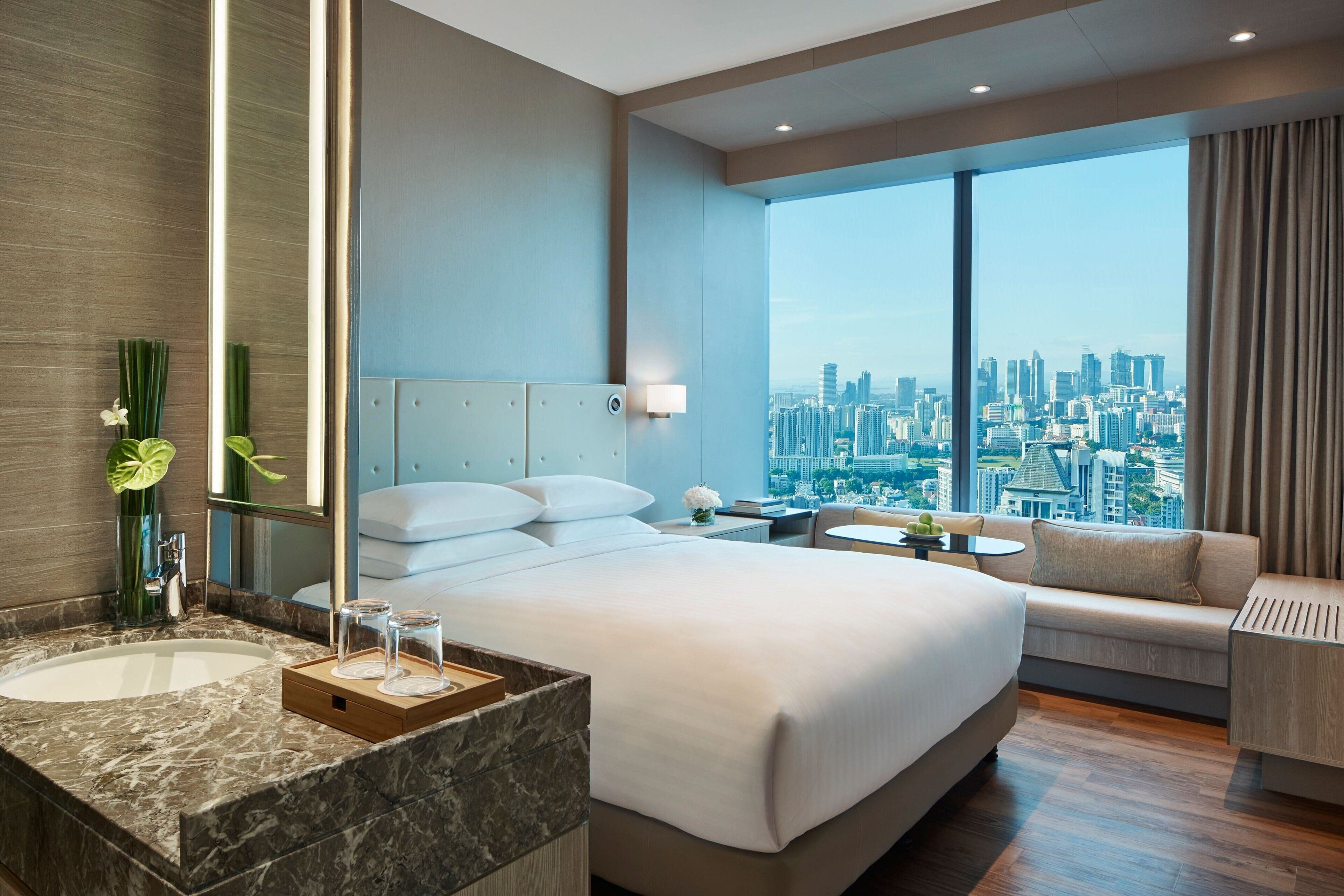 尊贵客房, 1 张特大床 | 羽绒被、加厚床垫、客房内保险箱、办公桌