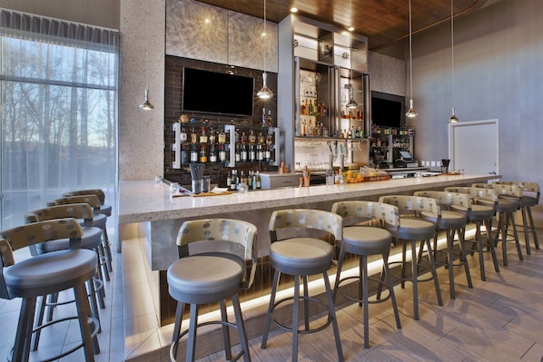 Bar (on property) - SpringHill Suites by Marriott Chattanooga North/Ooltewah (Ooltewah)