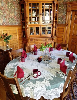 Free breakfast - Sanders - Helena's Bed and Breakfast (Helena)