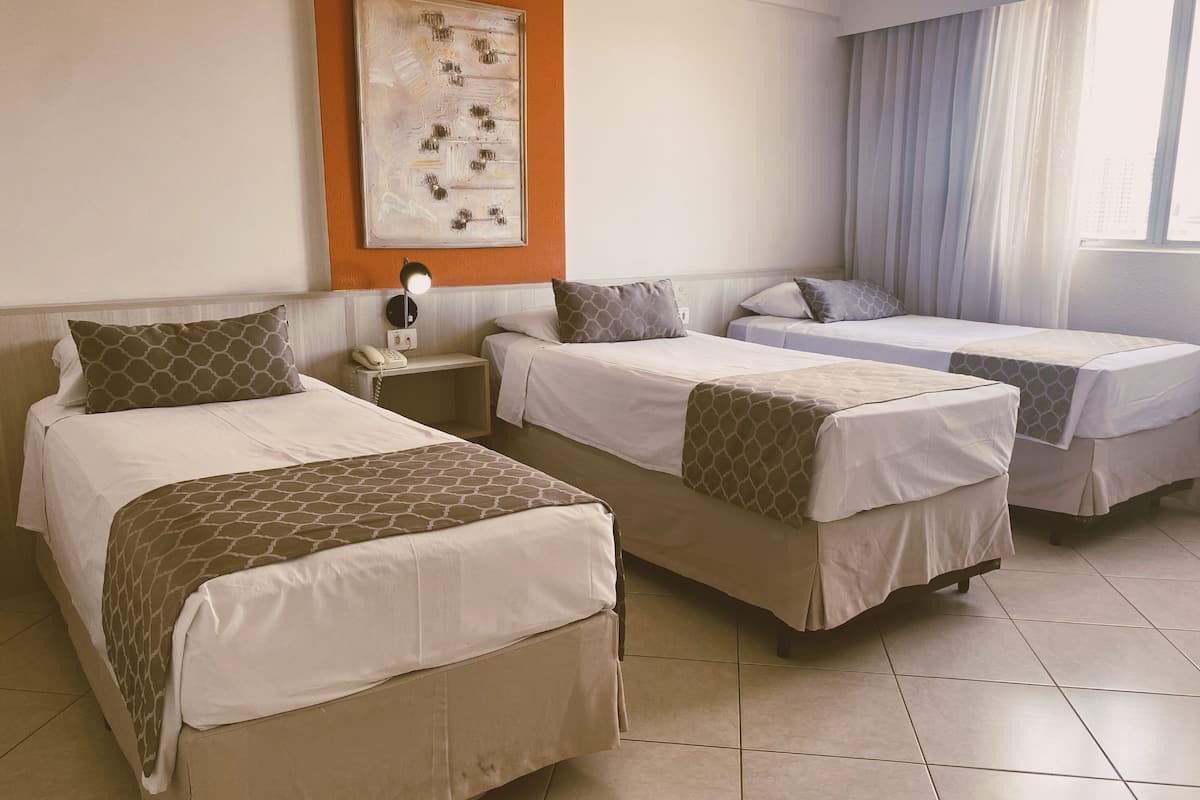 Standard Triple Room | Minibar, blackout curtains, soundproofing, free WiFi