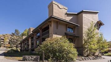 Townhome, 4 Bedrooms | Exterior