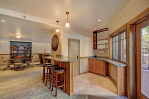 Studio, 1 Bedroom | Interior