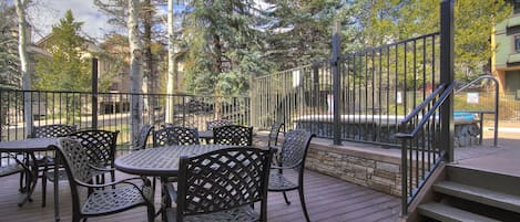 Condo, 3 Bedrooms | Outdoor dining