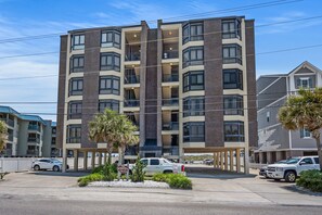 Condo, 3 Bedrooms | Exterior