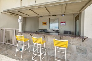 Condo, 3 Bedrooms | Outdoor dining