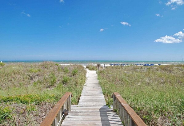 Condo, 3 Bedrooms | Beach