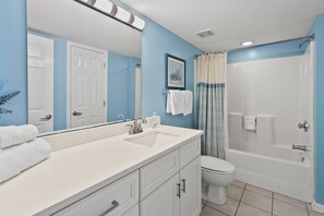 Condo, 3 Bedrooms | Bathroom