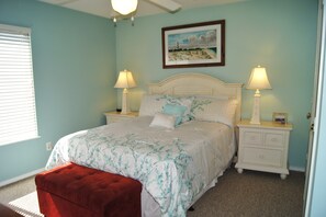 Condo, 3 Bedrooms - Sea Cloisters 305C by RedAwning (North Myrtle Beach)