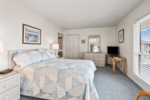 2 bedrooms, free WiFi - Tilghman Lakes B3 by RedAwning (North Myrtle Beach)