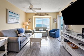 Lejlighed - 3 soveværelser | Opholdsområde | Fladskærms-tv, dvd-afspiller