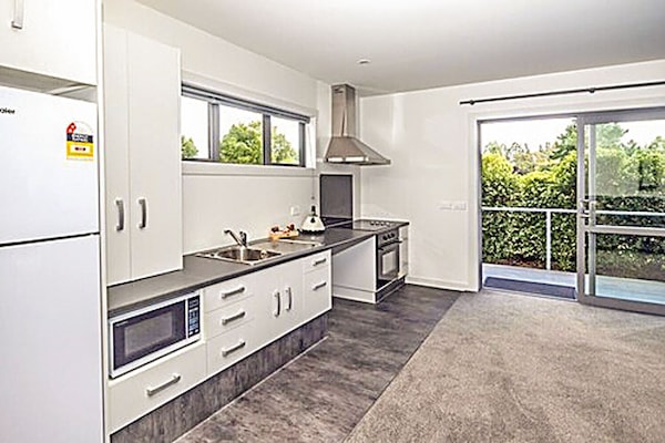 2 Bedroom Family Unit | Private kitchen