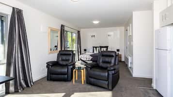 Individually decorated, individually furnished, laptop workspace