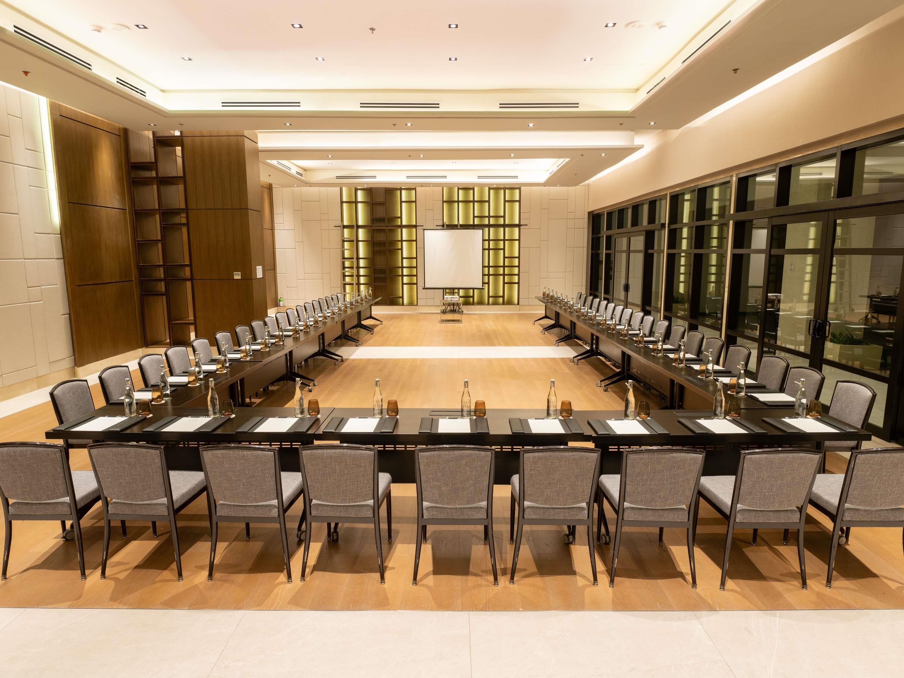 Meeting facility