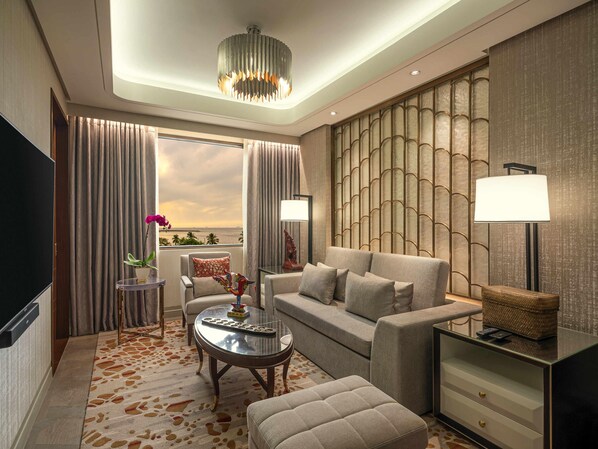 Executive Suite, 1 King Bed, Club lounge access, Bay View | 1 bedroom, premium bedding, down duvets, minibar - Admiral Hotel Manila - MGallery Collection (Manila)