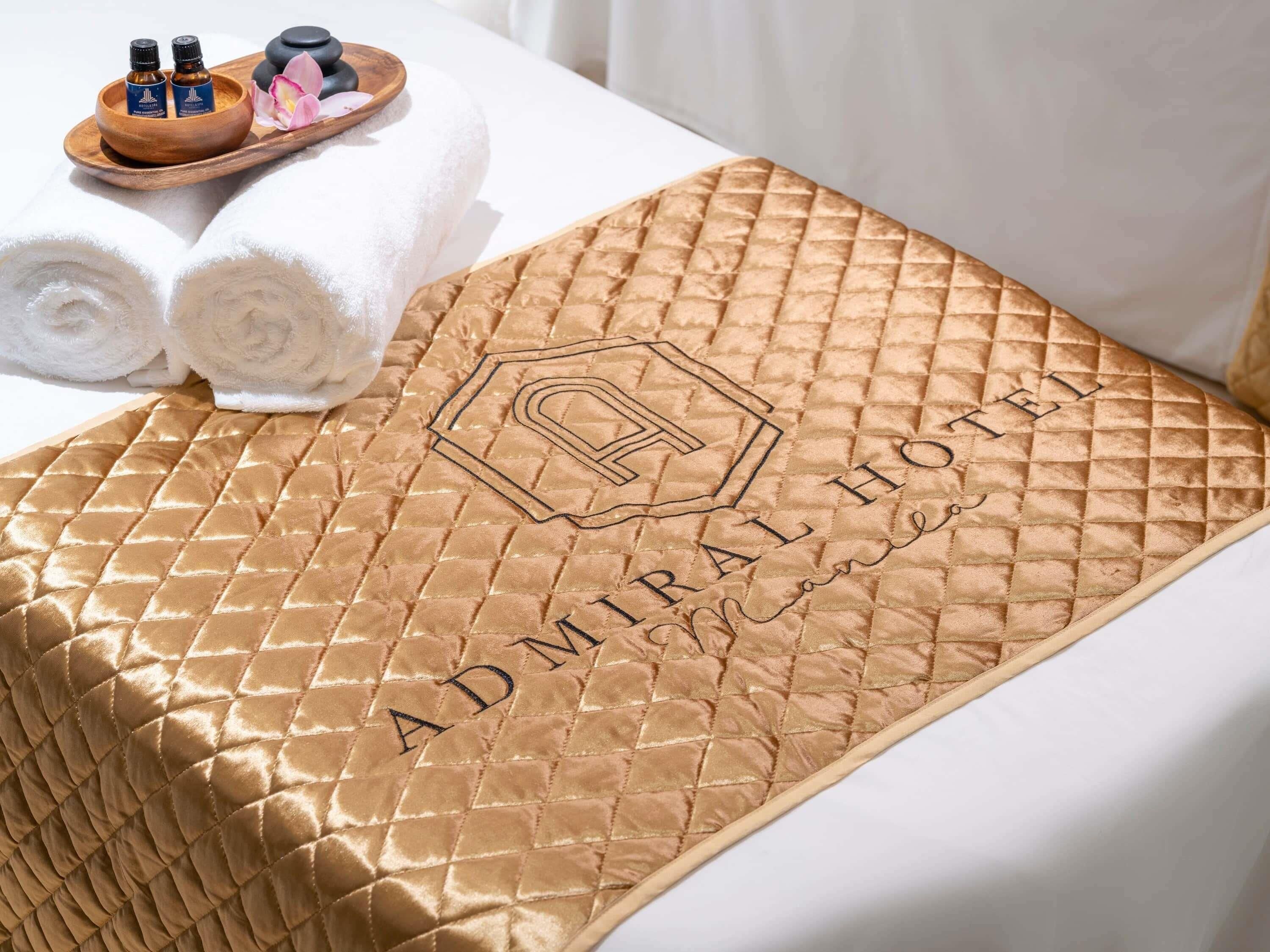 Couples treatment rooms, hot tub, steam room, body treatments