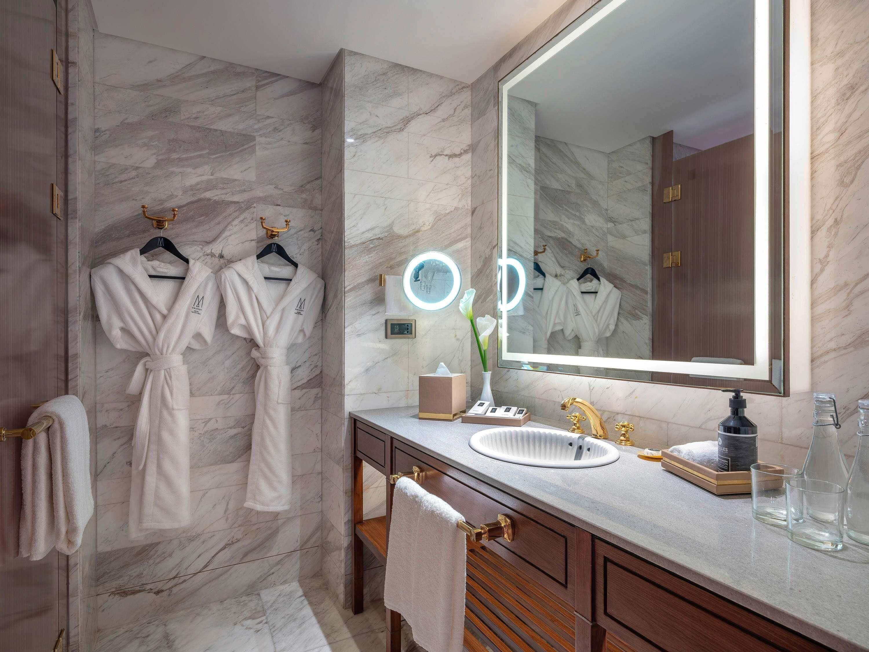 高级房, 2 张单人床 (Atrium) | 1 多间卧室、高档床上用品、羽绒被、迷你吧