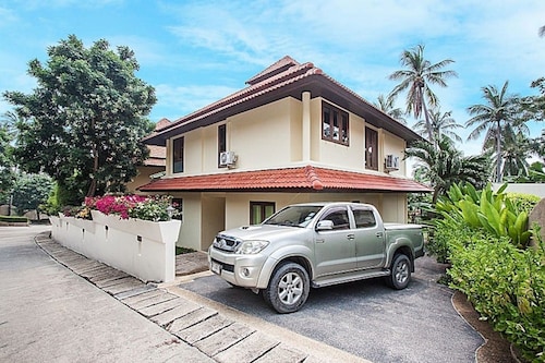 NB ヴィラ シエンナ