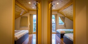 View from room - Hakuba Powder Cottages (Hakuba)