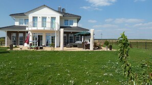Exterior - Newly built Villa Tuscany near Rothenburg ob der Tauber (Windelsbach)