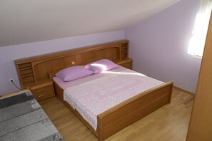 2 chambres, Wi-Fi, draps fournis