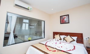 Habitación Deluxe | Minibar, escritorio, insonorización y wifi gratis 