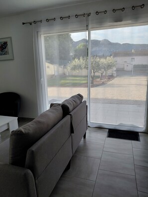 Interior - Detached villa with *** rating and air conditioning and views of the Luberon (Robion)