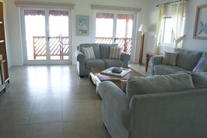 Smart-TV, Stereoanlage