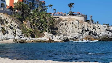 Am Strand, LiegestĂŒhle, StrandtĂŒcher