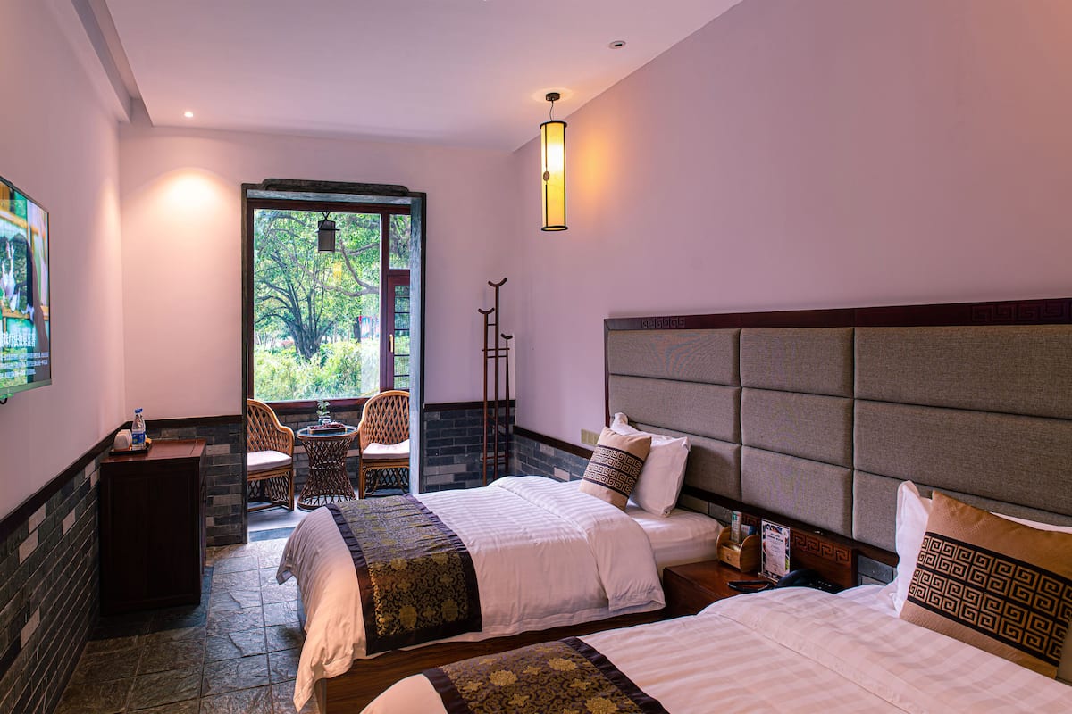 Kamar Twin Comfort | 1 kamar tidur, seprai premium, tempat tidur Select Comfort, dan brankas