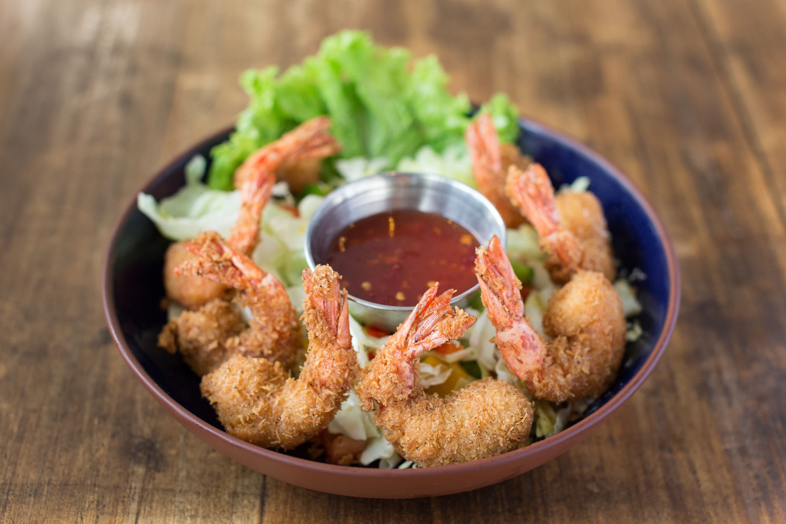 breakfast, lunch, dinner served; international cuisine