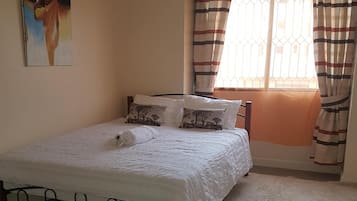 3 Schlafzimmer, Bügeleisen/Bügelbrett, kostenloses WLAN, Bettwäsche