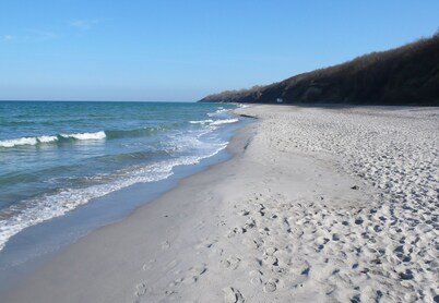 Friendly apartment - very close to the Baltic Sea, central, balcony, garden, WLAN