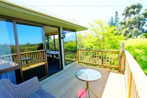 Sundeck - Driftwood Retreat (Riverlands)