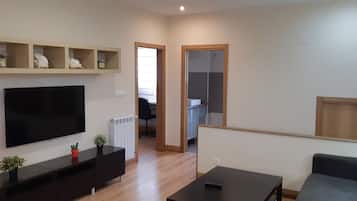 Smart TV, DVD player, books