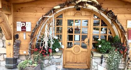 Studio chic, Les 2 Alpes, vue panoramique glacier, au pied des pistes, nouveau téléski rapide 200 m