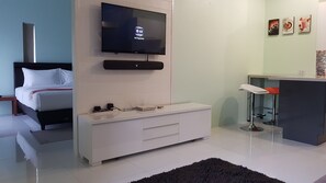 1 bedroom, iron/ironing board, WiFi, bed sheets - Super-clean Penthouse (WIFI) - Luxury Pad with everything for the vacation (Koh Samui)