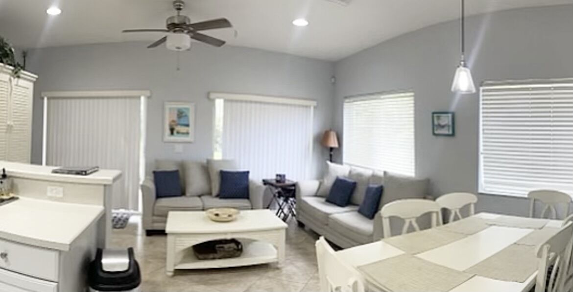 Smart TV, DVD player, books