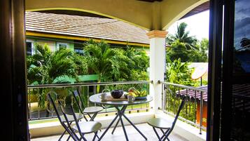 Holiday Home | Terrace/patio