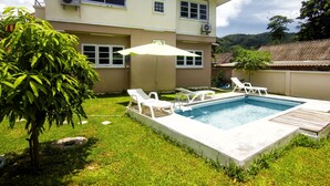 Piscina all'aperto