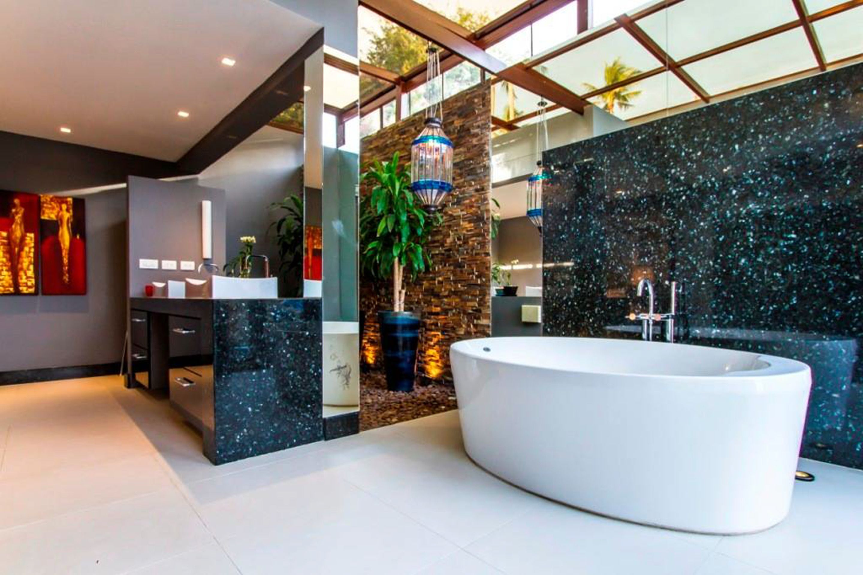 Villa, 5 Schlafzimmer, eigener Pool | Badezimmer | Dusche, kostenlose Toilettenartikel, Handtücher