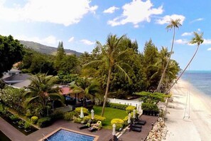 منظر من الجو على ارتفاع عالٍ