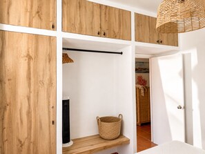 Interior - New pics! Renewed beach home.  Jun26 releases home. He brushes the sea with his fingers. (Menorca, España)