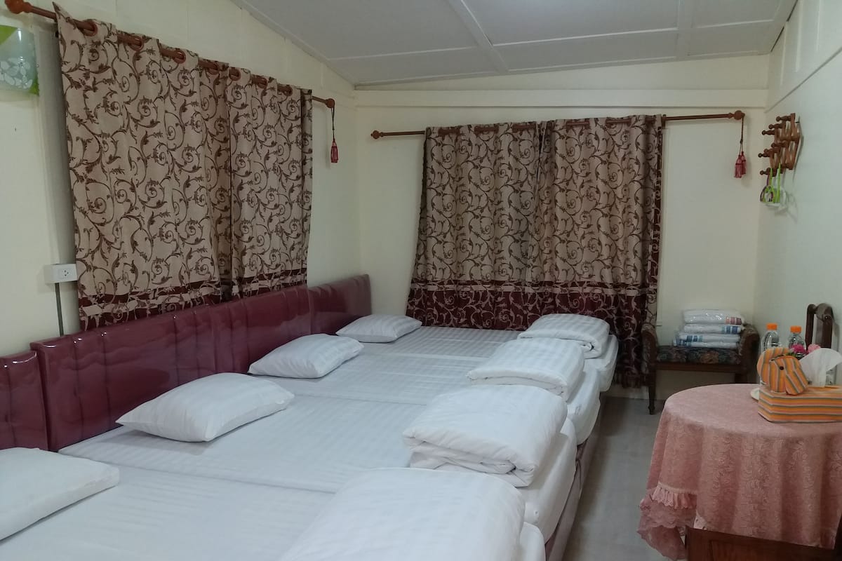 Family Room | Desk, blackout drapes, rollaway beds (surcharge), WiFi (free)