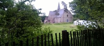 House in Breton village between land and sea