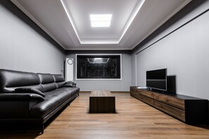 TV 30 polegadas com canais a cabo