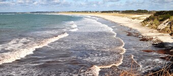 Kerpilu, denkmalgeschütztes *** Haus an einem zauberhaften Ort direkt am Meer, am GR34.