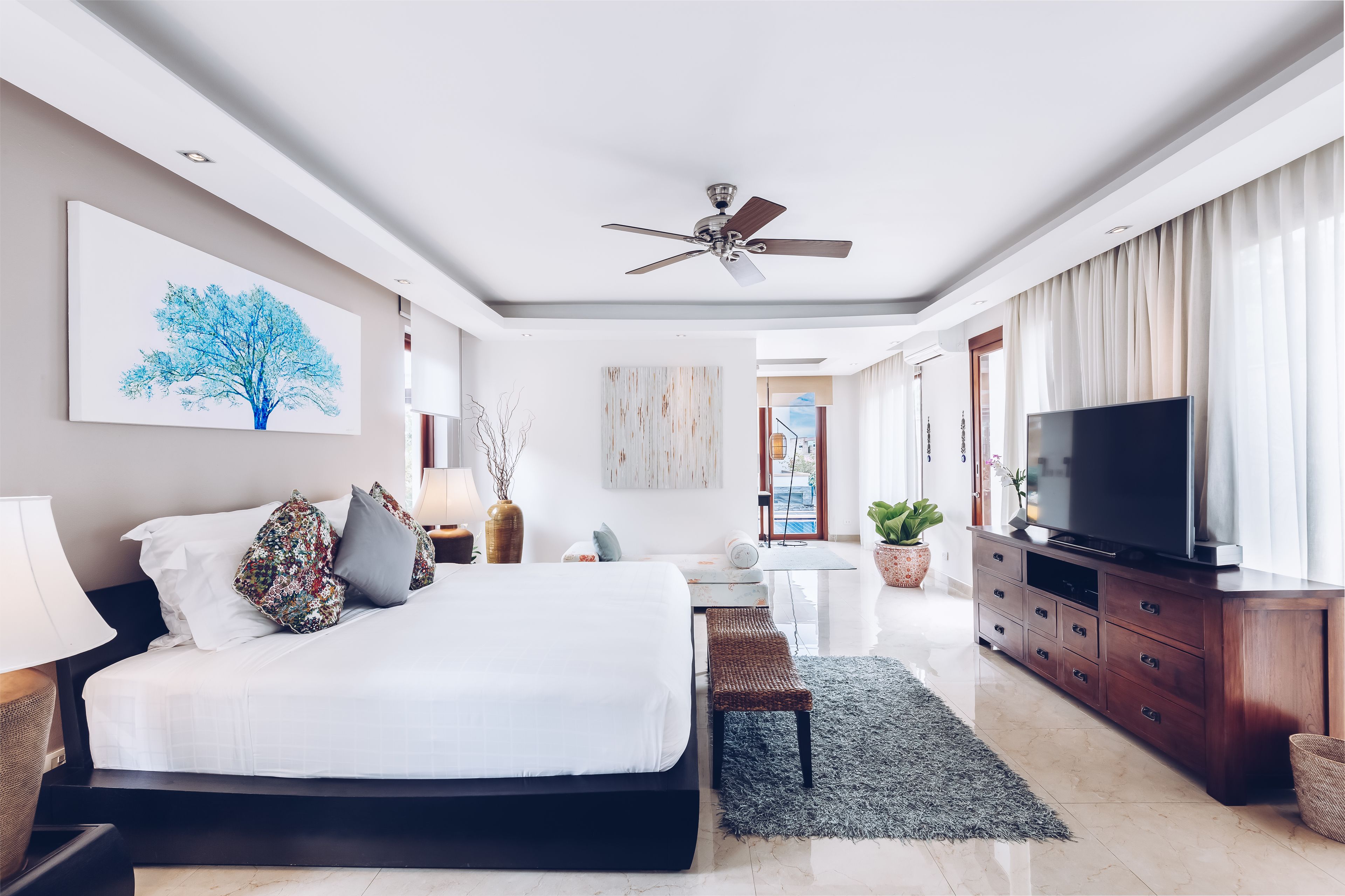 5 عدّة غرف نوم وأسرّة أطفال/رضّع (مجانًا) وأسرّة قابلة للطي