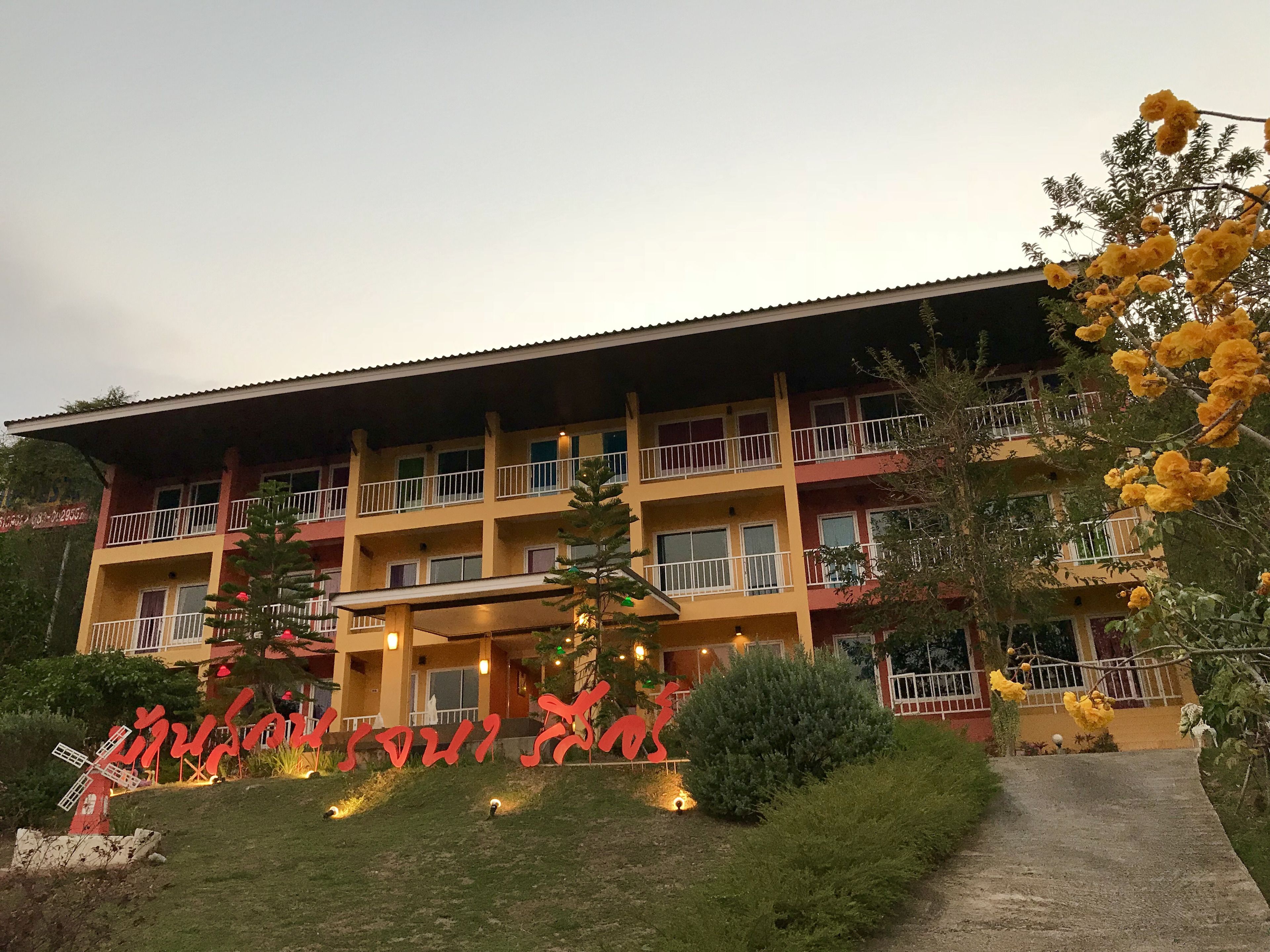 Facciata della struttura