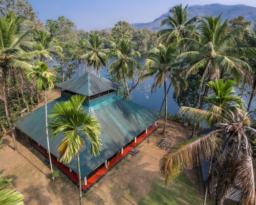 Amritara Riverside Luxury Tents